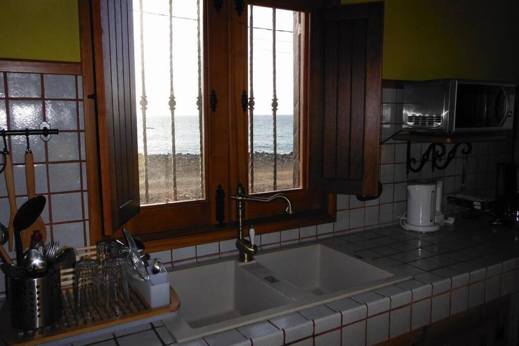 Casa Costera Playa De Tasarte Villa San Nicolás Exteriör bild