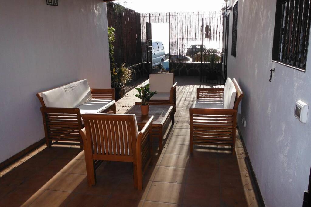 Casa Costera Playa De Tasarte Villa San Nicolás Exteriör bild