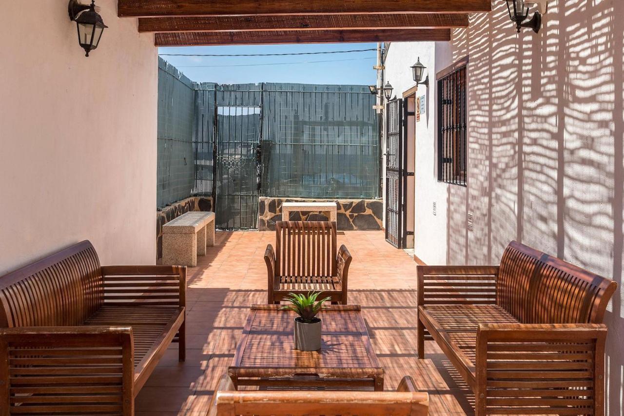 Casa Costera Playa De Tasarte Villa San Nicolás Exteriör bild